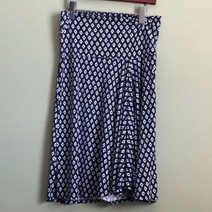 Adorable Summer Skirt Size Medium Blue and White